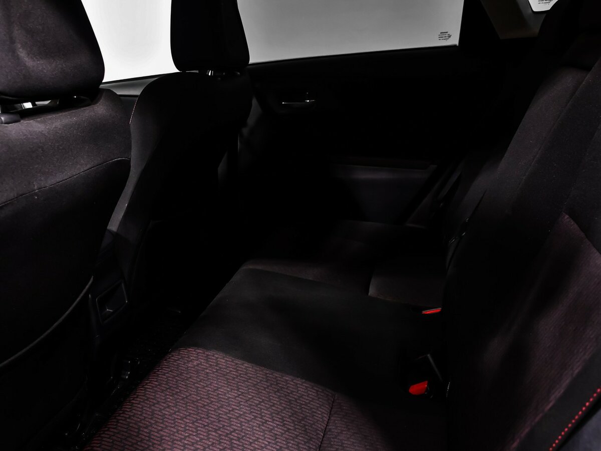 Купить Toyota Auris II, 2014, 27 134 км, фото №13