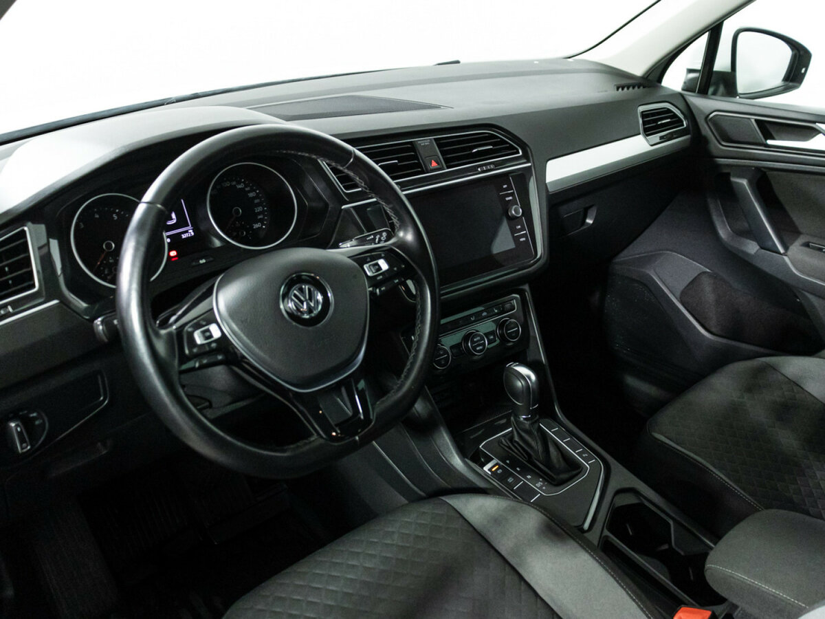 Купить Volkswagen Tiguan II, 2019, 93 550 км, фото №10