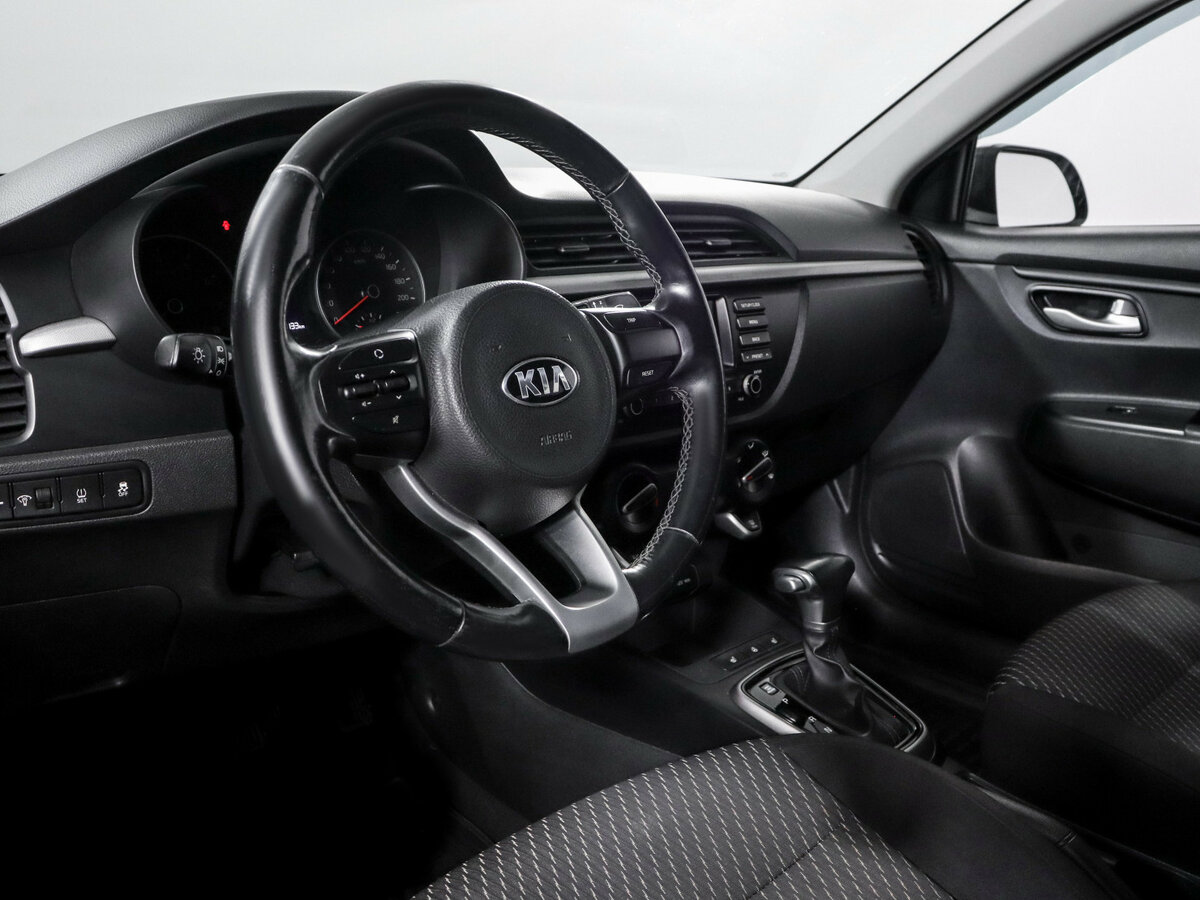 Купить Kia Rio IV, 2017, 124 129 км, фото №12