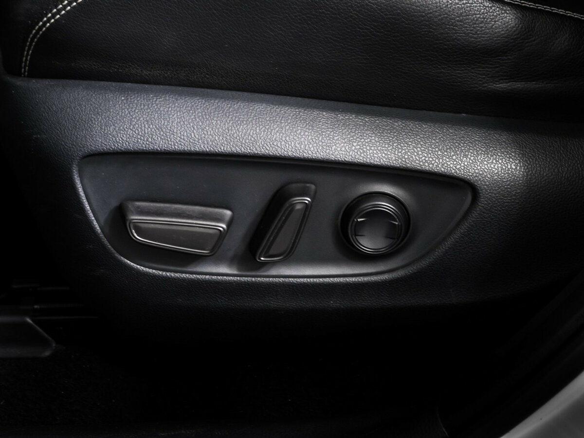 Купить Toyota RAV4 V (XA50), 2019, 89 800 км, фото №14