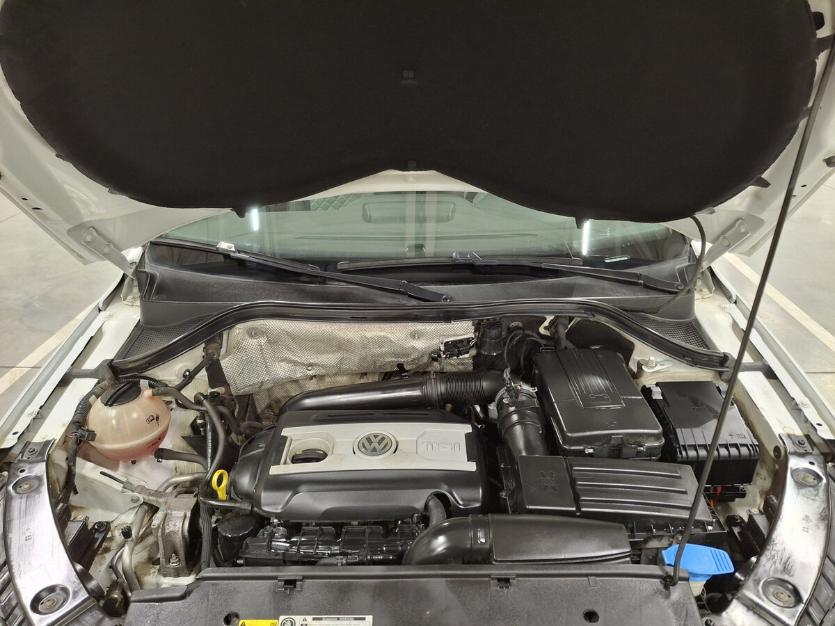 Купить Volkswagen Tiguan I Рестайлинг, 2016, 127 215 км, фото №9