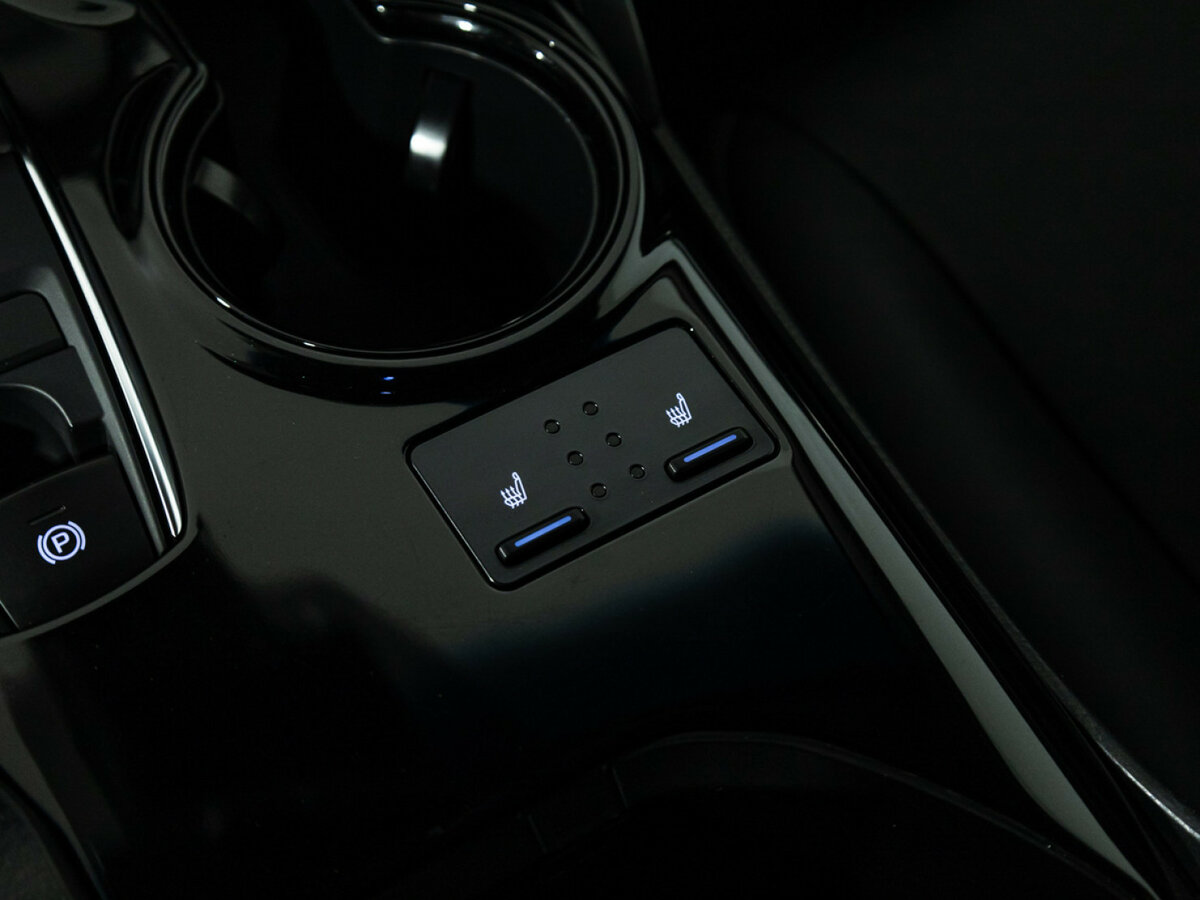 Купить Toyota Camry VIII (XV70), 2020, 71 000 км, фото №17