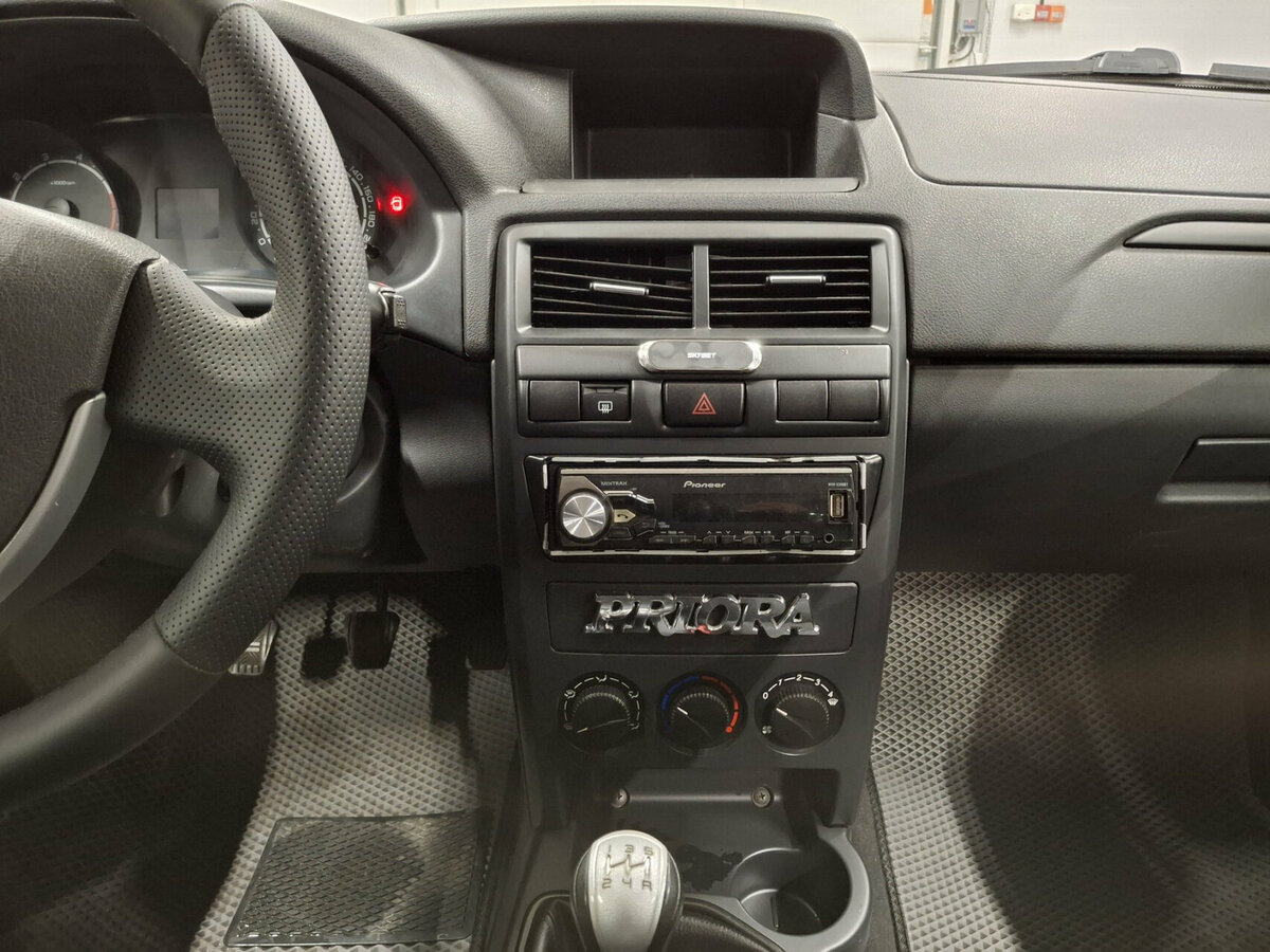 Купить Lada (ВАЗ) Priora I Рестайлинг, 2017, 39 132 км, фото №15